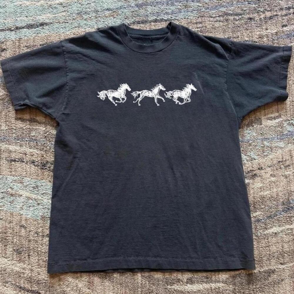 Gildan Men Black T-Shirt, Black Horse Graphic Tee